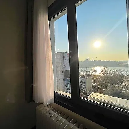 Hotell Wonder Karakoey 6- 4br, 2ba Astounding Sea View