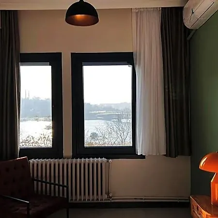 Wonder Karakoey 6- 4br, 2ba Astounding Sea View 4*